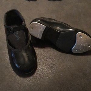 Capezio Shoes - Capezio Jr Tap Shoes Capezio Shoes - Capezio Jr Tap Shoes